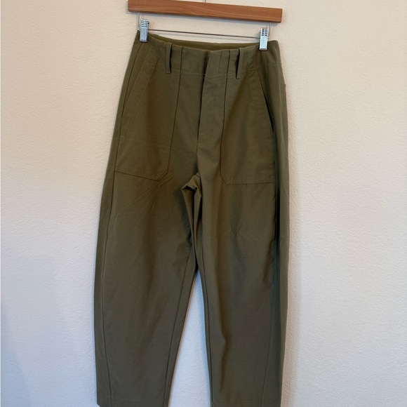 Athleta Skyline High Rise Barrel Leg Pant Women Size 6 In Olive Branch $129 - Picture 4 of 9